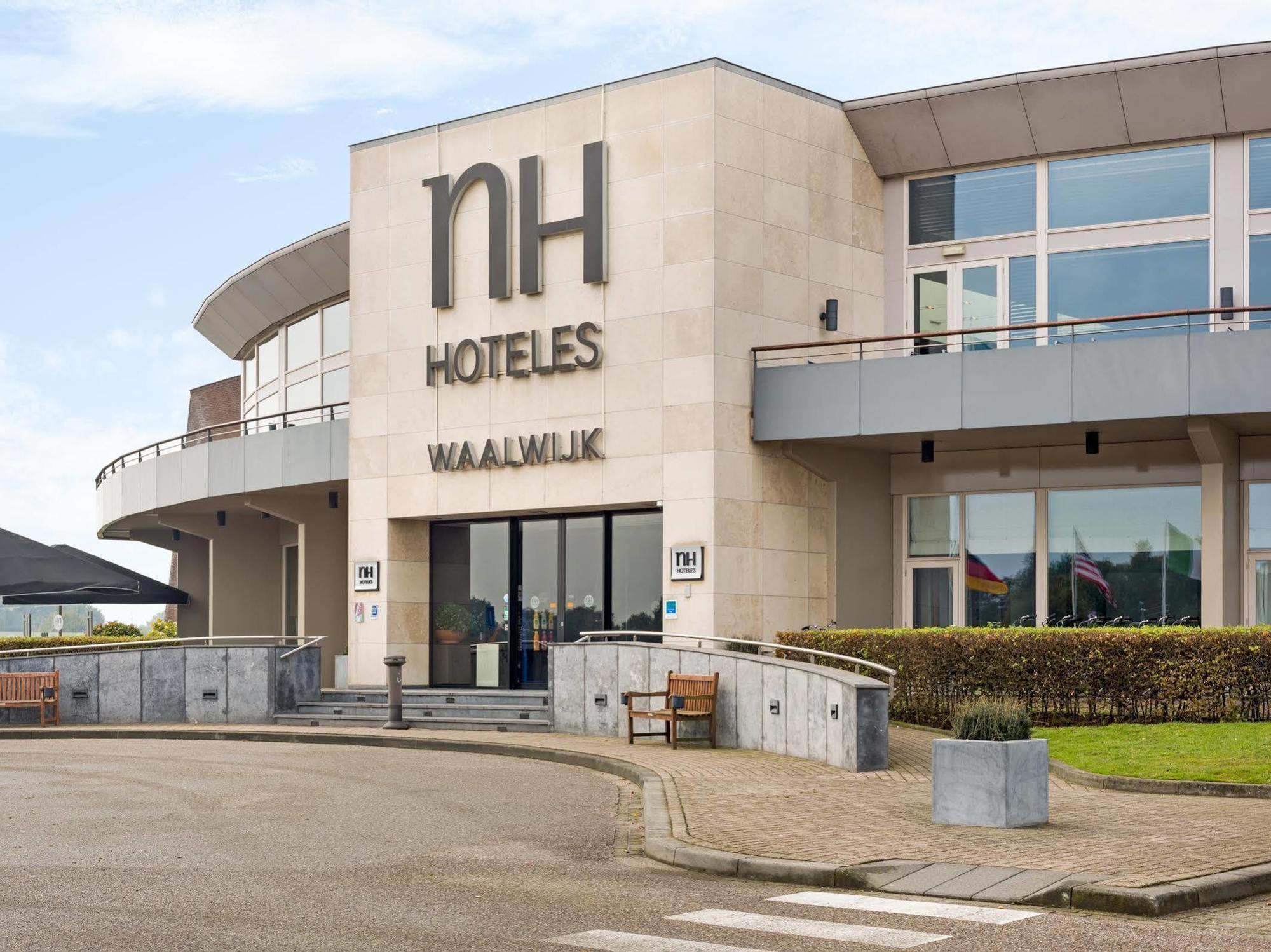 Nh Waalwijk Hotel Exterior foto